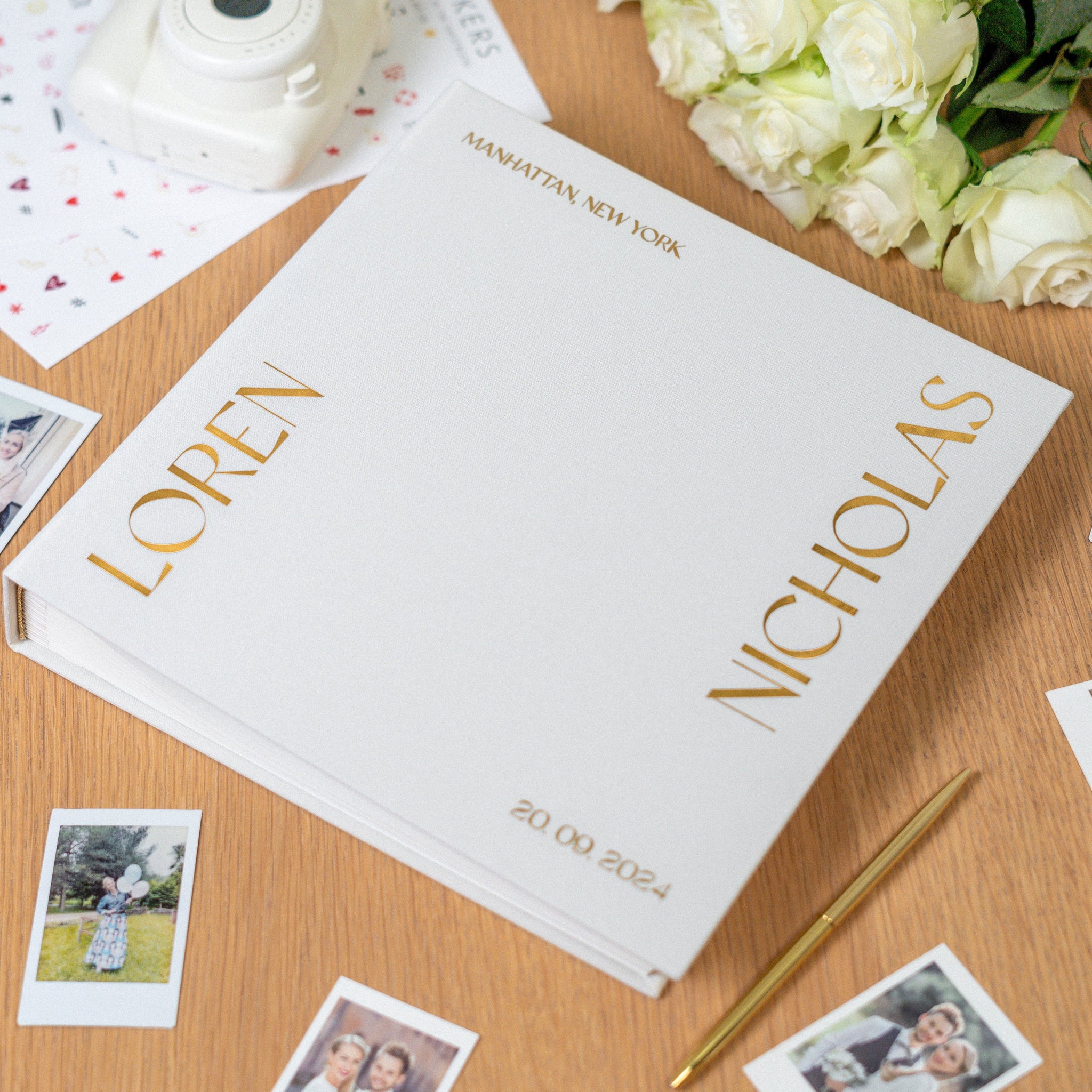 Side Names, Silky White + Real Gold | Guest Book