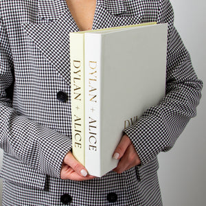 Silky White + Real Gold | Guest Book