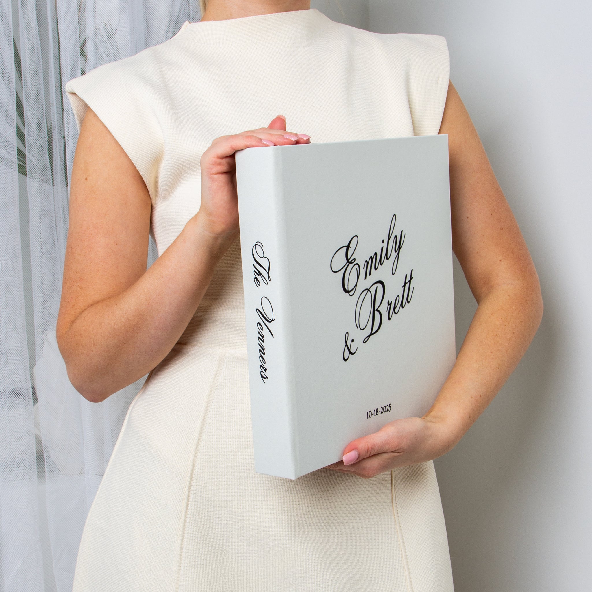 Silky White + Black Velour | Guest Book