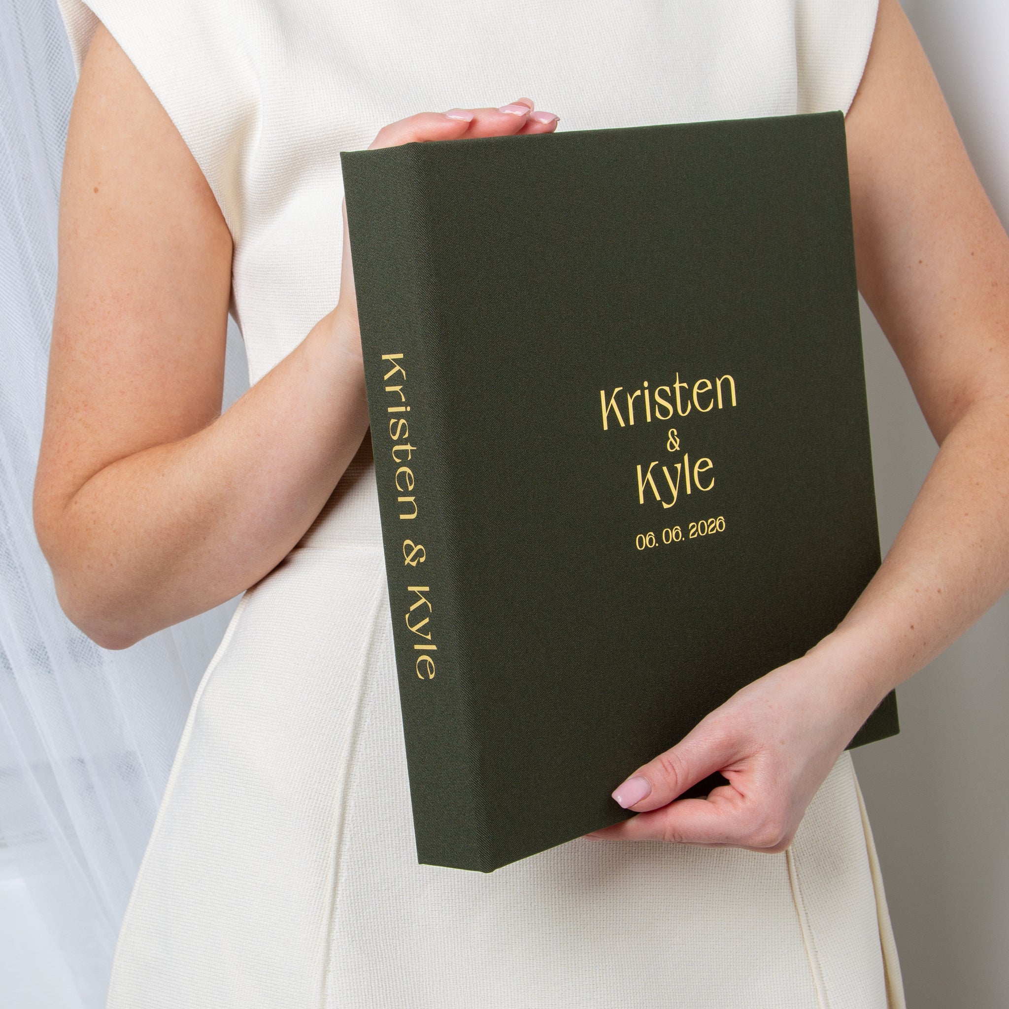 Woodland Green + Real Gold | Guest Book