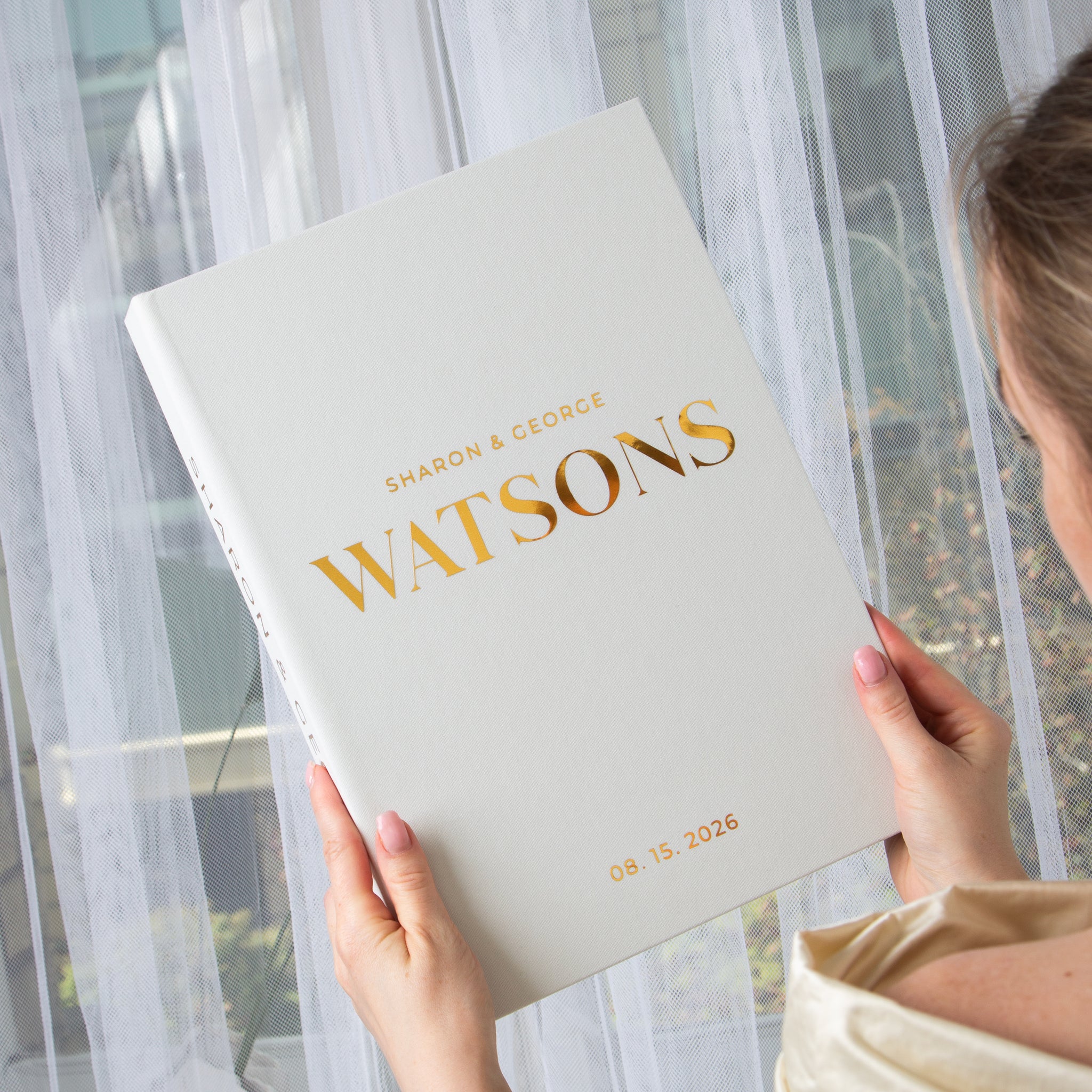 Silky White + Gold Metallic | Guest Book