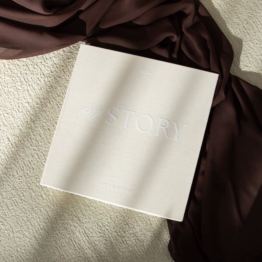 Vintage Ivory + White Velour | LOVE NOTES Traditional Album