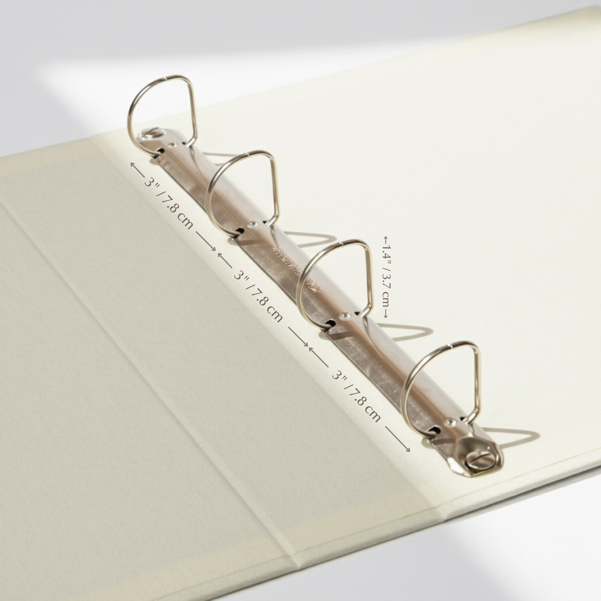 Ivory + Real Gold | Binder with Sleeves