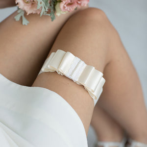 Wedding White Band Garter Ribbon by Liumy - Liumy 